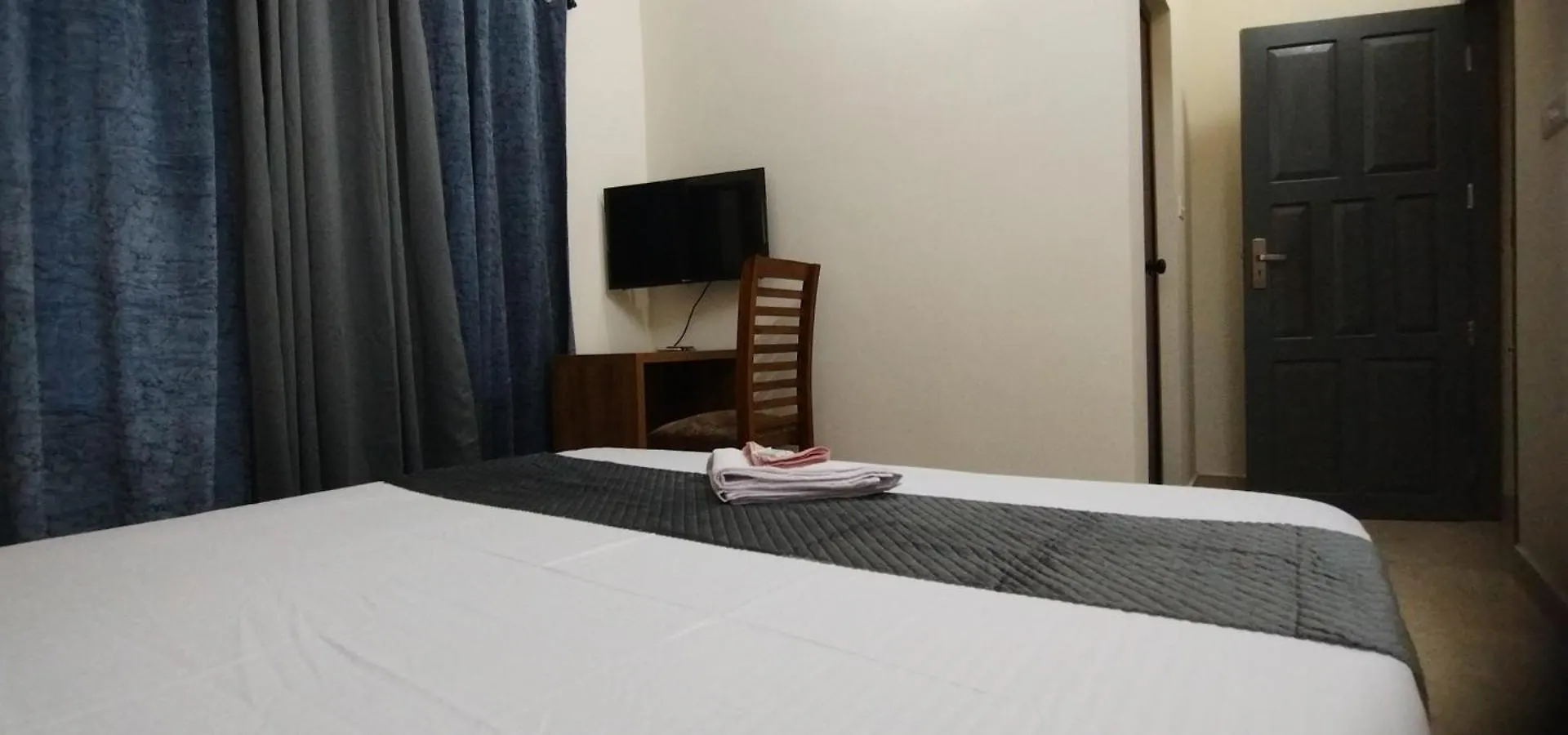 Zora Rooms Alappuzha Homestay